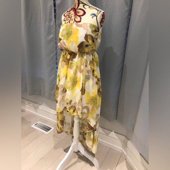 Strapless Floral Dress - Picture 7 of 9